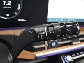 2025 Hyundai Santa Fe с пробегом 19 090 км