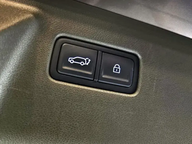 2023 Hyundai Santa Fe с пробегом 38 679 км