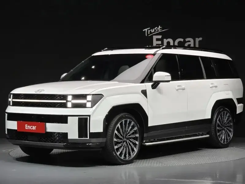 2023 Hyundai Santa Fe с пробегом 57 728 км