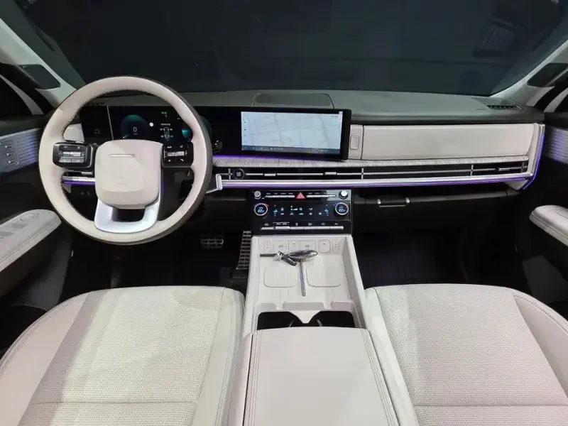 2023 Hyundai Santa Fe с пробегом 57 728 км