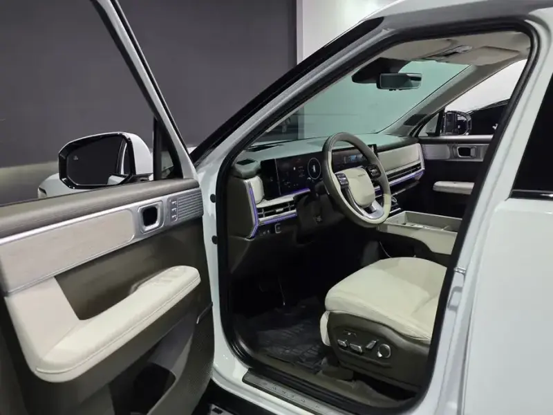 2023 Hyundai Santa Fe с пробегом 57 728 км