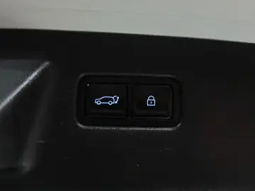 2024 Hyundai Santa Fe с пробегом 28 407 км