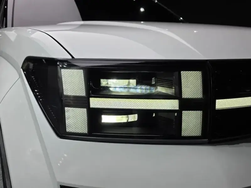 2024 Hyundai Santa Fe с пробегом 28 407 км