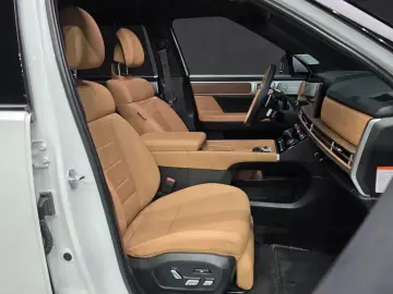 2024 Hyundai Santa Fe с пробегом 28 407 км