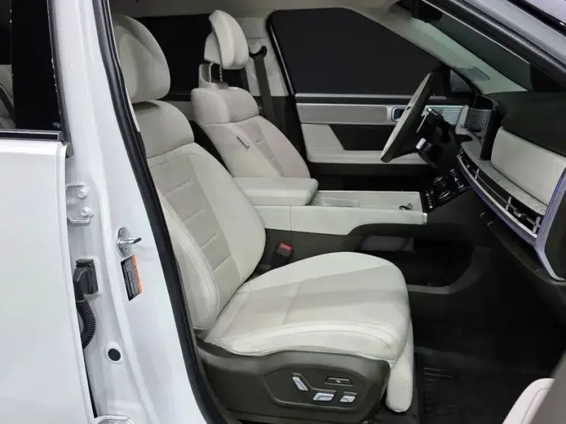 2023 Hyundai Santa Fe с пробегом 57 728 км