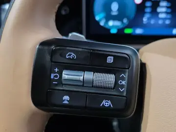 2024 Hyundai Santa Fe с пробегом 28 407 км