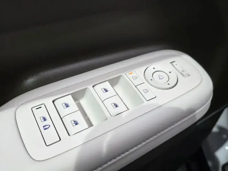 2023 Hyundai Santa Fe с пробегом 57 728 км