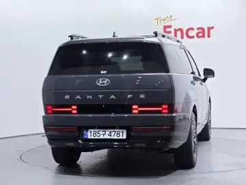 2025 Hyundai Santa Fe с пробегом 17 718 км