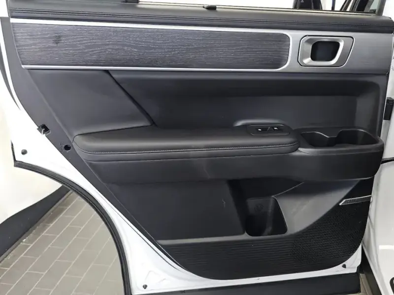 2024 Hyundai Santa Fe с пробегом 15 120 км