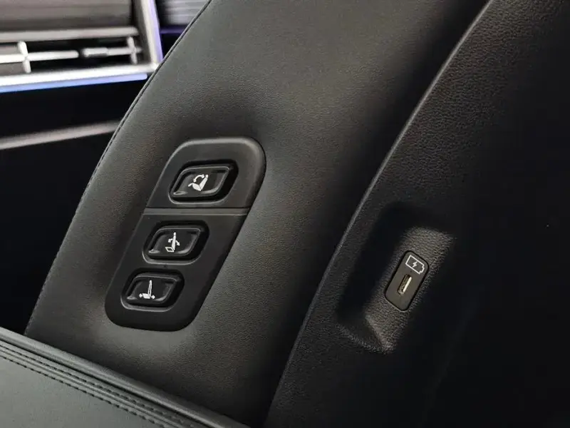 2024 Hyundai Santa Fe с пробегом 15 120 км