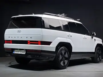 2024 Hyundai Santa Fe с пробегом 33 495 км