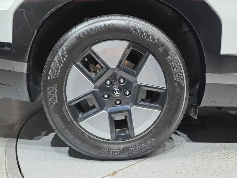 2024 Hyundai Santa Fe с пробегом 33 495 км