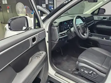 2024 Hyundai Santa Fe с пробегом 33 495 км