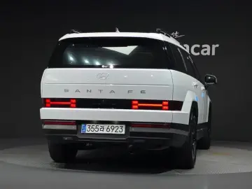 2023 Hyundai Santa Fe с пробегом 18 978 км