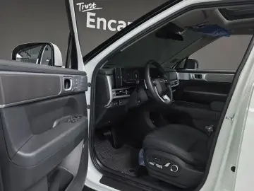 2023 Hyundai Santa Fe с пробегом 18 978 км
