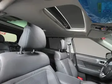 2023 Hyundai Santa Fe с пробегом 18 978 км