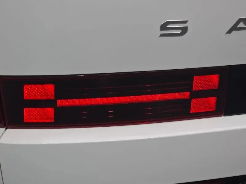 2023 Hyundai Santa Fe с пробегом 18 978 км