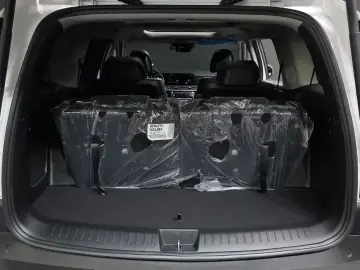 2023 Hyundai Santa Fe с пробегом 18 978 км