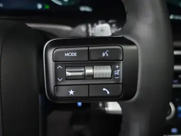2023 Hyundai Santa Fe с пробегом 18 978 км