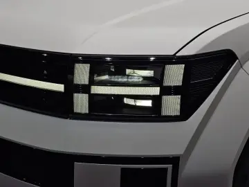 2024 Hyundai Santa Fe с пробегом 13 368 км