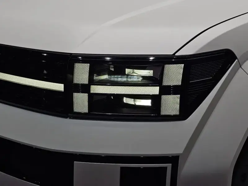 2024 Hyundai Santa Fe с пробегом 13 368 км