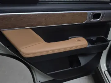 2024 Hyundai Santa Fe с пробегом 45 925 км