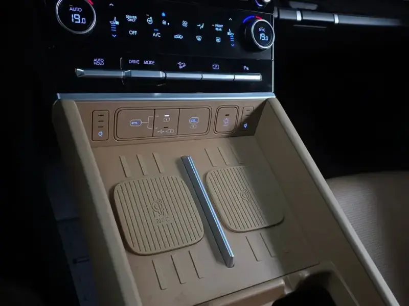 2024 Hyundai Santa Fe с пробегом 45 925 км