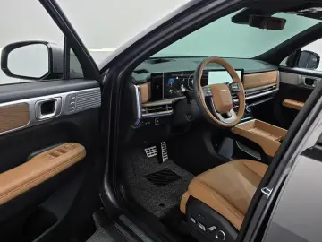 2024 Hyundai Santa Fe с пробегом 9 521 км