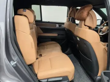 2024 Hyundai Santa Fe с пробегом 9 521 км