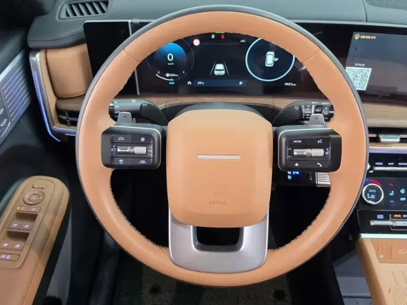2024 Hyundai Santa Fe с пробегом 9 521 км