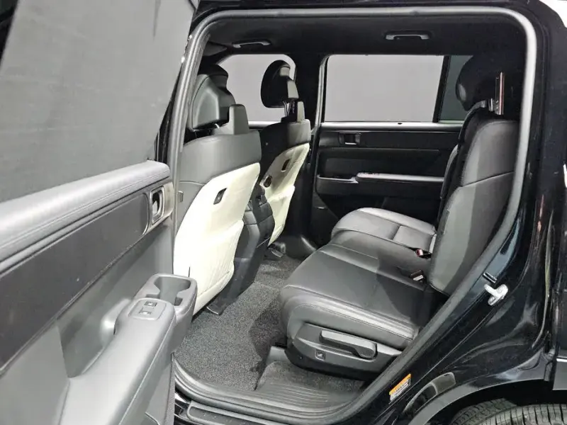 2024 Hyundai Santa Fe с пробегом 58 826 км
