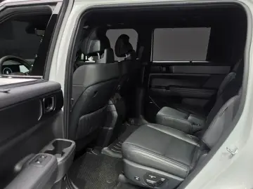 2024 Hyundai Santa Fe с пробегом 10 767 км