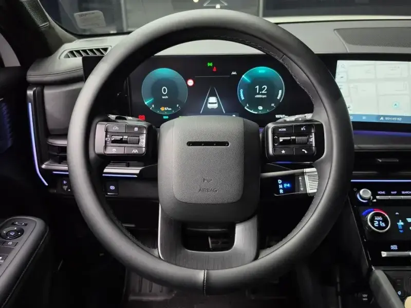 2024 Hyundai Santa Fe с пробегом 10 767 км