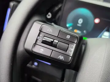2024 Hyundai Santa Fe с пробегом 10 767 км