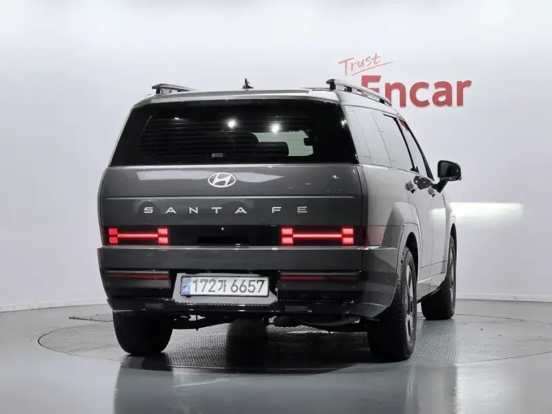 2024 Hyundai Santa Fe с пробегом 17 774 км