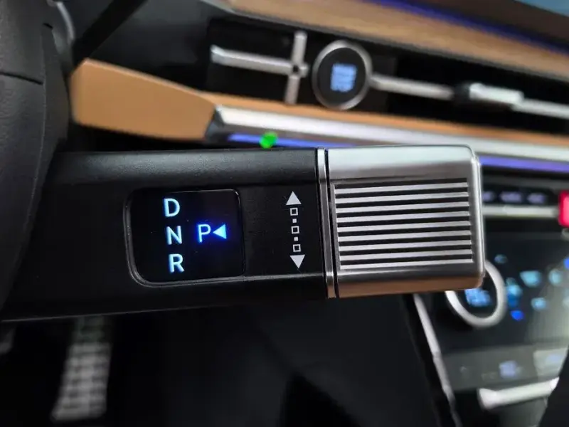 2024 Hyundai Santa Fe с пробегом 17 774 км
