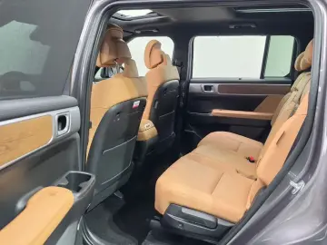 2024 Hyundai Santa Fe с пробегом 17 774 км