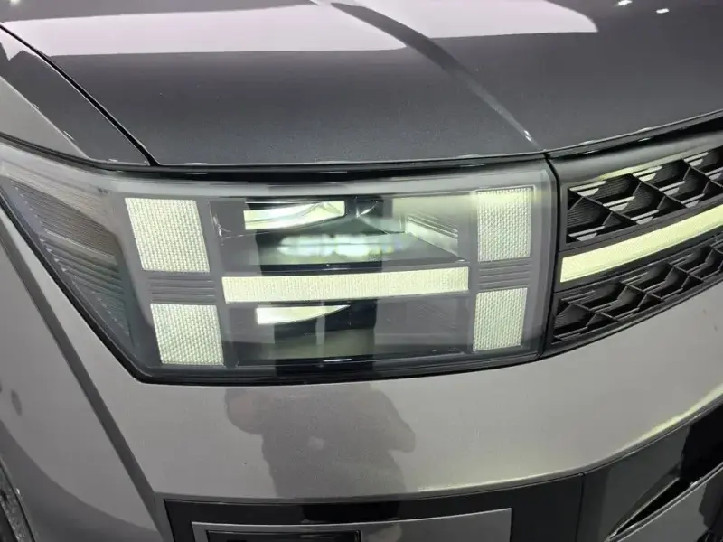 2024 Hyundai Santa Fe с пробегом 17 774 км