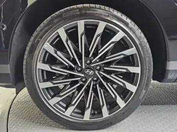 2023 Hyundai Santa Fe с пробегом 42 308 км