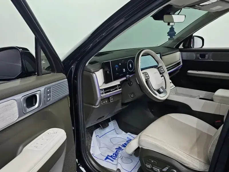 2023 Hyundai Santa Fe с пробегом 42 308 км