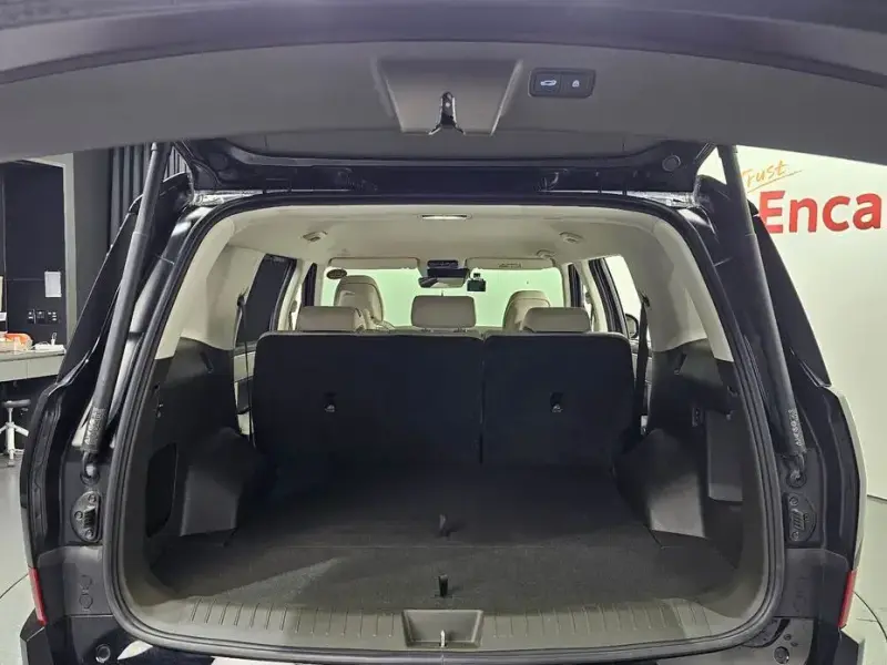 2023 Hyundai Santa Fe с пробегом 42 308 км