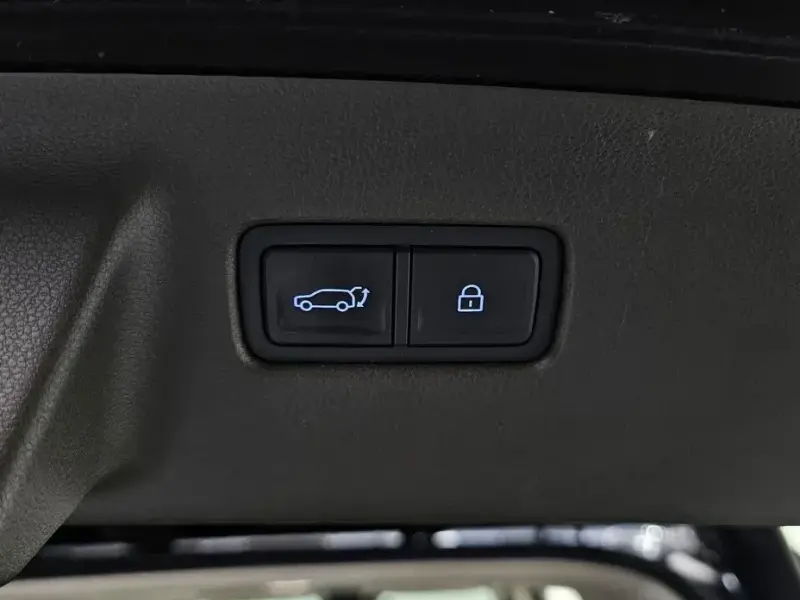 2023 Hyundai Santa Fe с пробегом 42 308 км