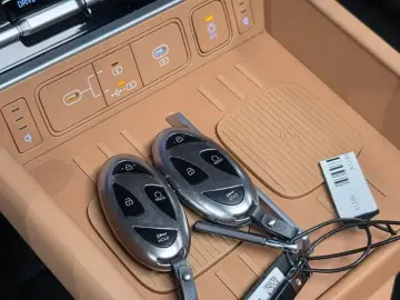 2024 Hyundai Santa Fe с пробегом 36 312 км