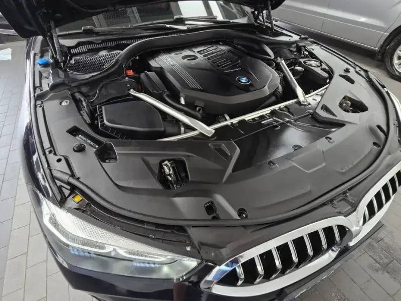 2021 BMW 8 серии с пробегом 29 919 км