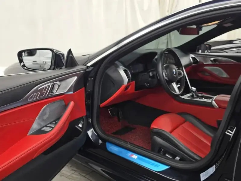 2021 BMW 8 серии с пробегом 29 919 км