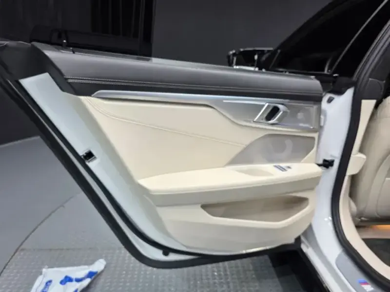 2025 BMW 8 серии с пробегом 20 915 км