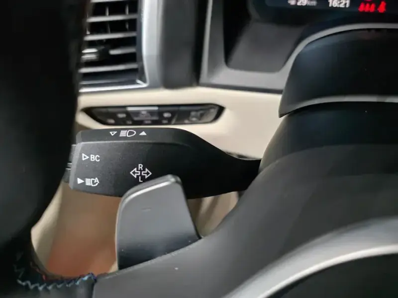 2025 BMW 8 серии с пробегом 20 915 км