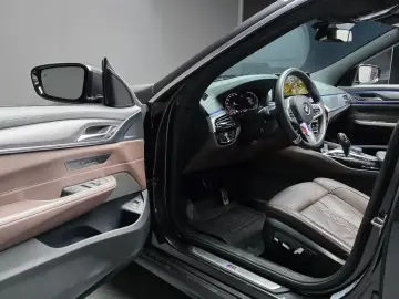 2022 BMW 6 серии с пробегом 76 699 км