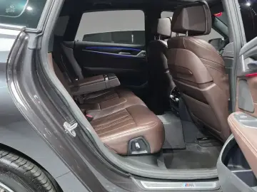 2022 BMW 6 серии с пробегом 76 699 км