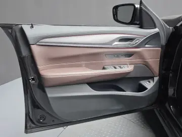 2022 BMW 6 серии с пробегом 76 699 км